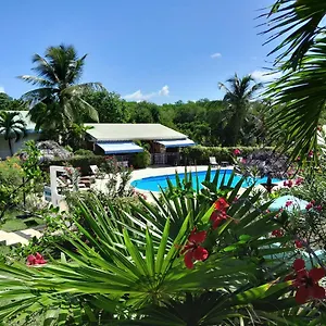Au Village De Menard *** Saint-Louis